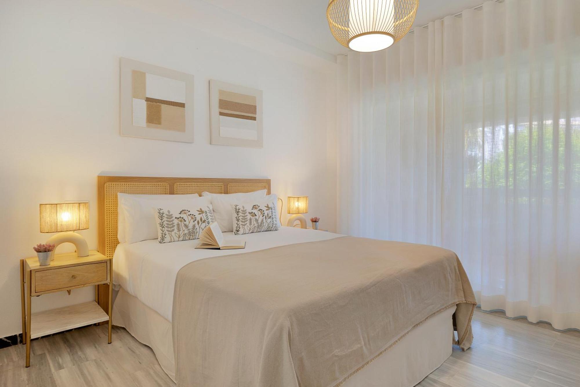 2 Bedroom Apartment In Medina Garden - Puerto Banus Marbella Exterior photo