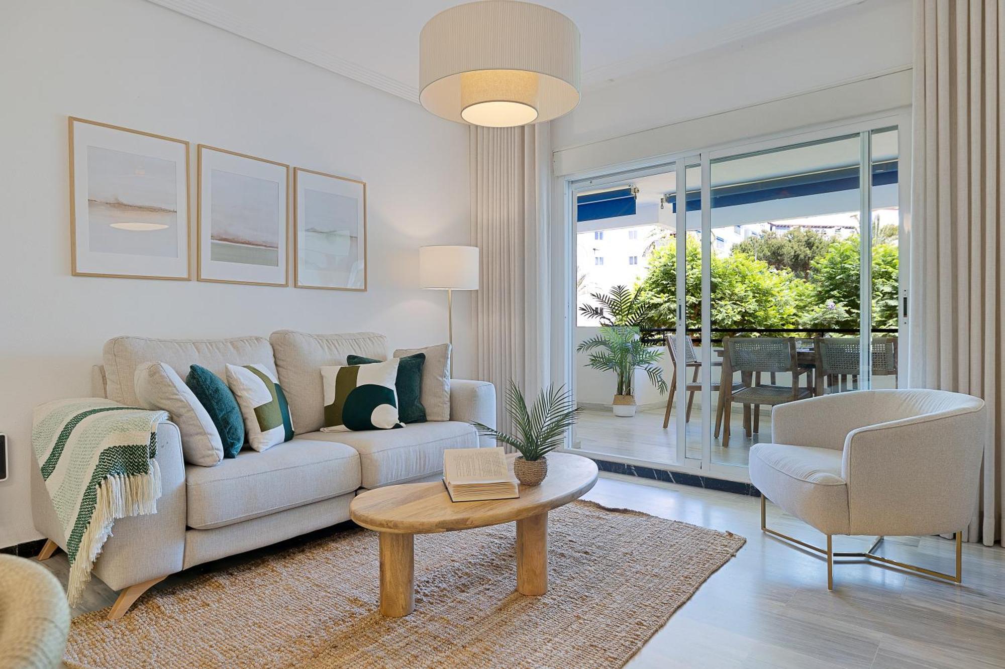 2 Bedroom Apartment In Medina Garden - Puerto Banus Marbella Exterior photo